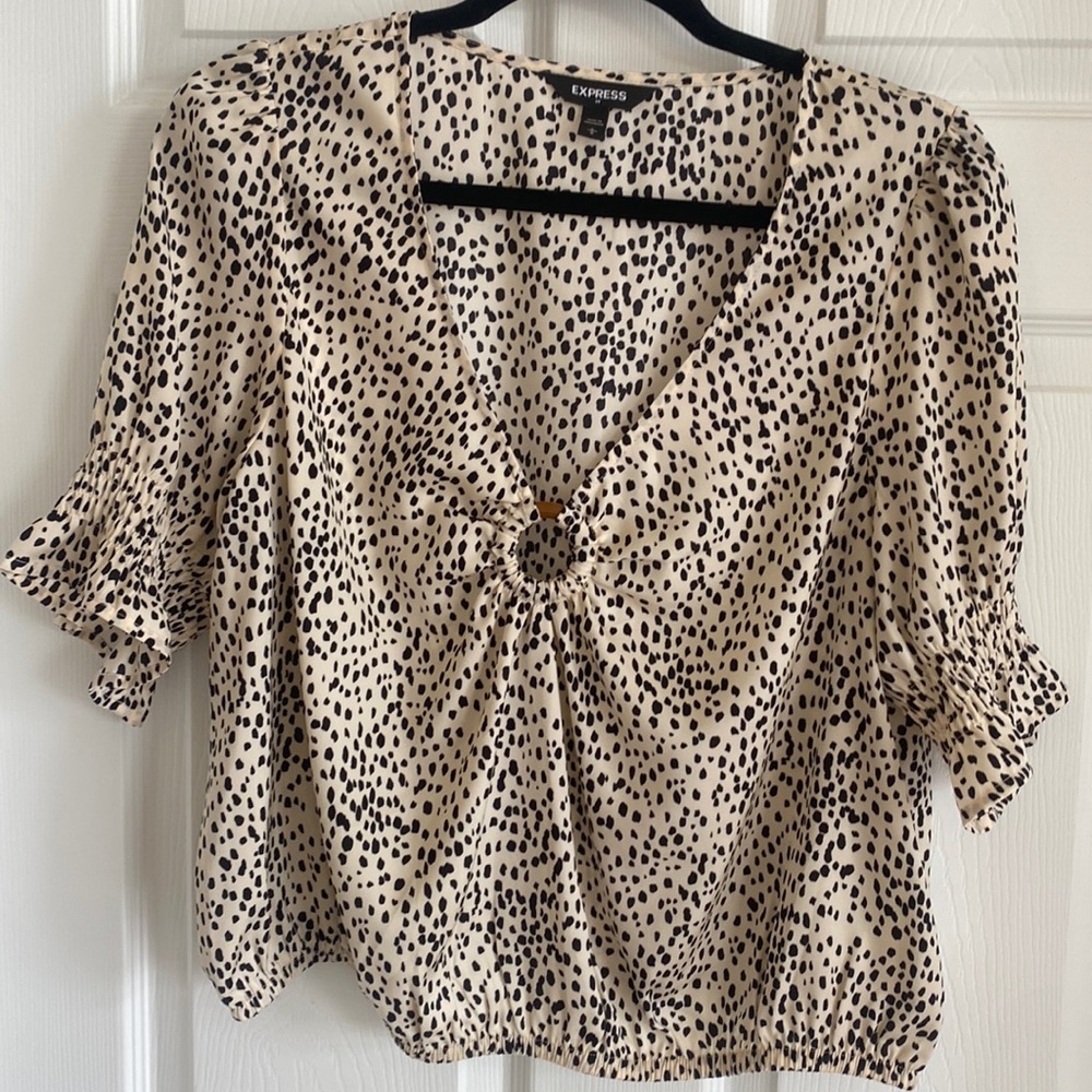 Express animal printed cropped blouse
